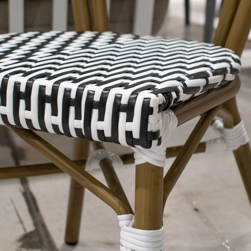 Cargue la imagen en el visor de la galería, Silla de Rattan para exterior e interior Color Negro/Blanco ITALIA-IT-19