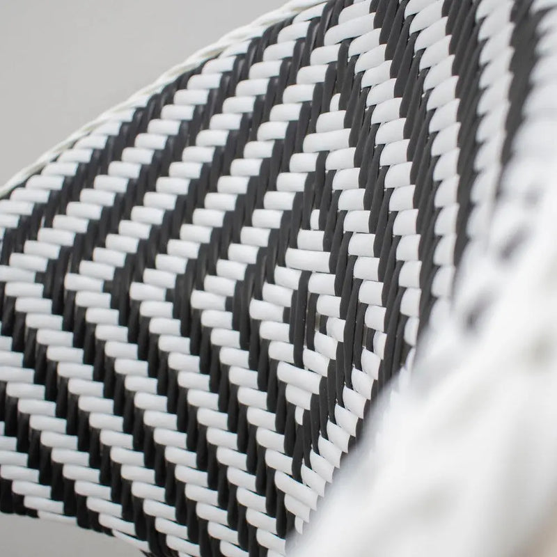 Cargue la imagen en el visor de la galería, Silla de Rattan para Exterior Color Negra/Blanco WILLSI42-WIL02