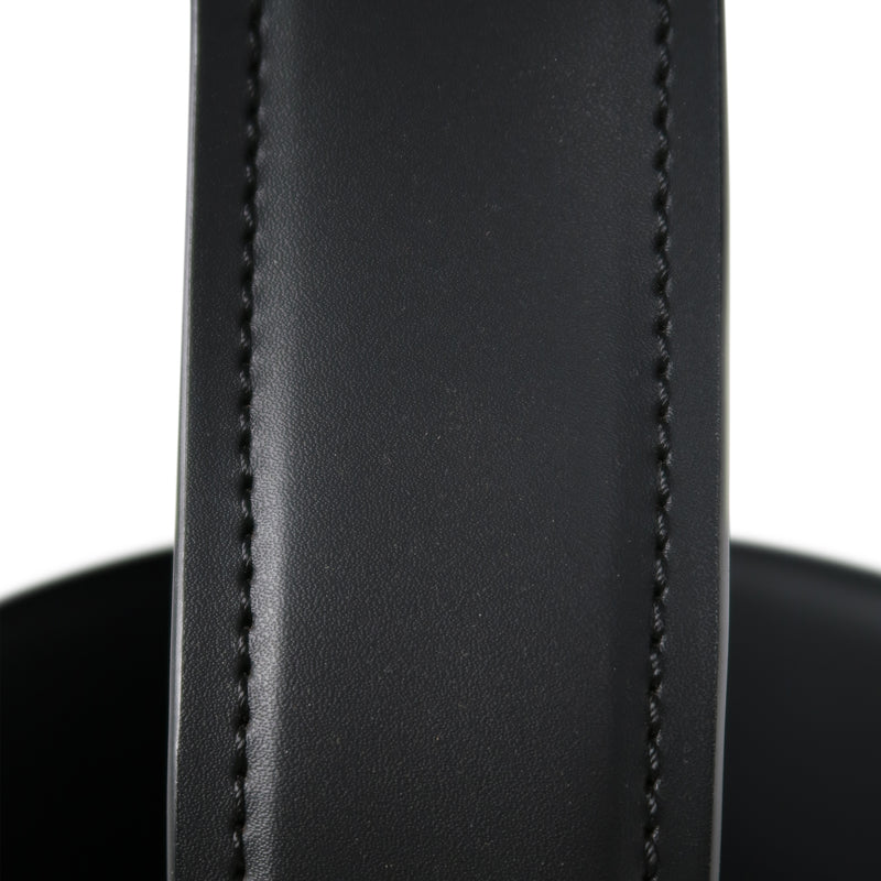 Cargue la imagen en el visor de la galería, Mesa Bistro CJ357 de Interior con piel sintética y cristal - CJ357-BLK