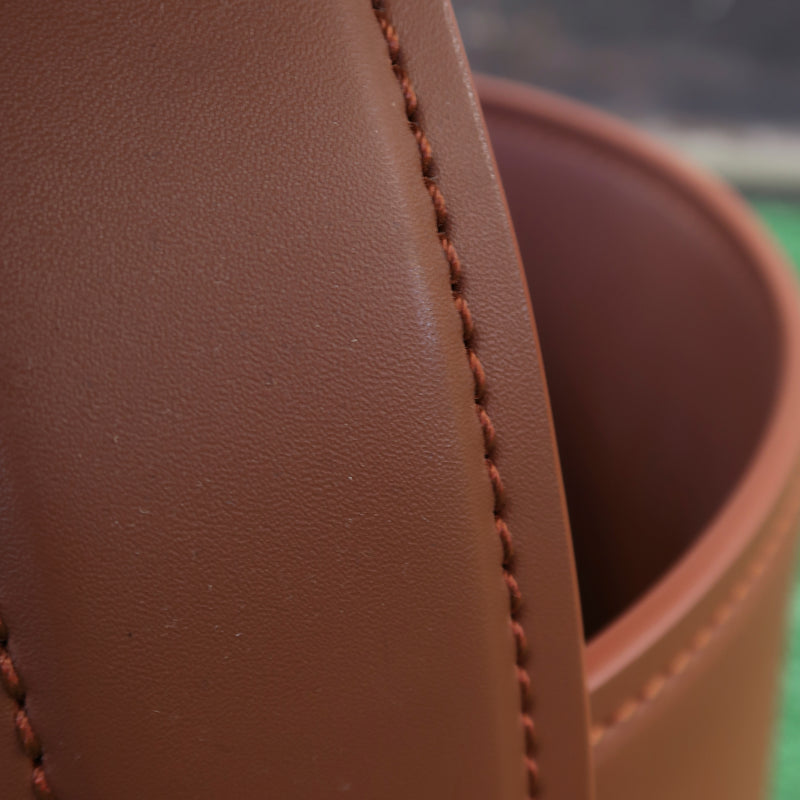 Cargue la imagen en el visor de la galería, Mesa Bistro CJ358 de Interior con piel sintética - CJ358