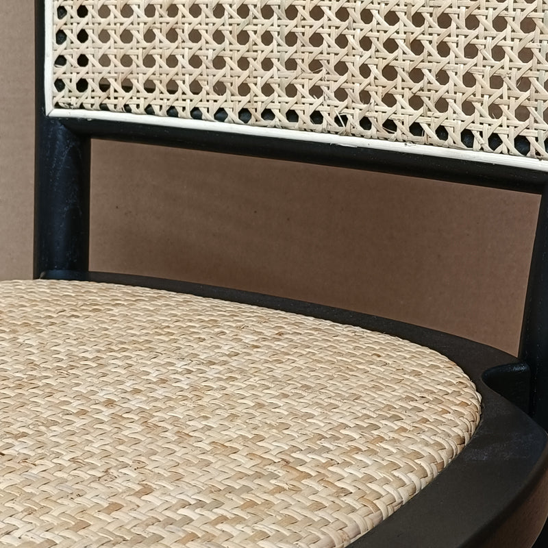 Cargue la imagen en el visor de la galería, SIlla para interior FC79S de madera color negro con natural - FC79S