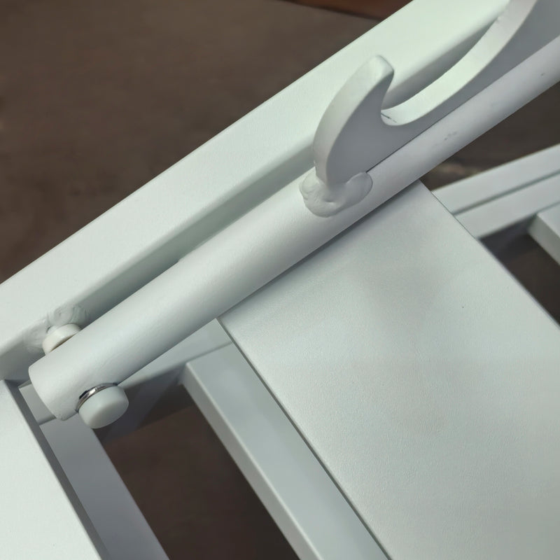 Cargue la imagen en el visor de la galería, Camastro Hunter color blanco - GLA6330914KD