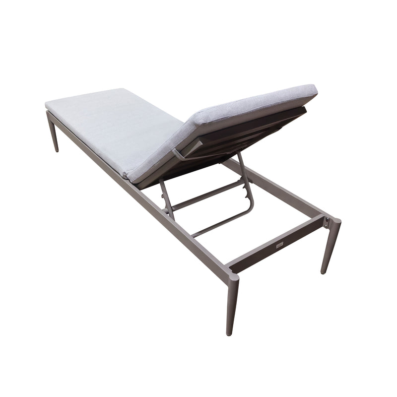 Cargue la imagen en el visor de la galería, Camastro Hunter color Champagne - GLA6444424KD