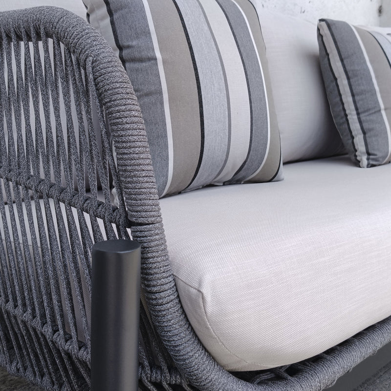 Cargue la imagen en el visor de la galería, Sofá Triple Lighton color Carbon - GL3A608323KD