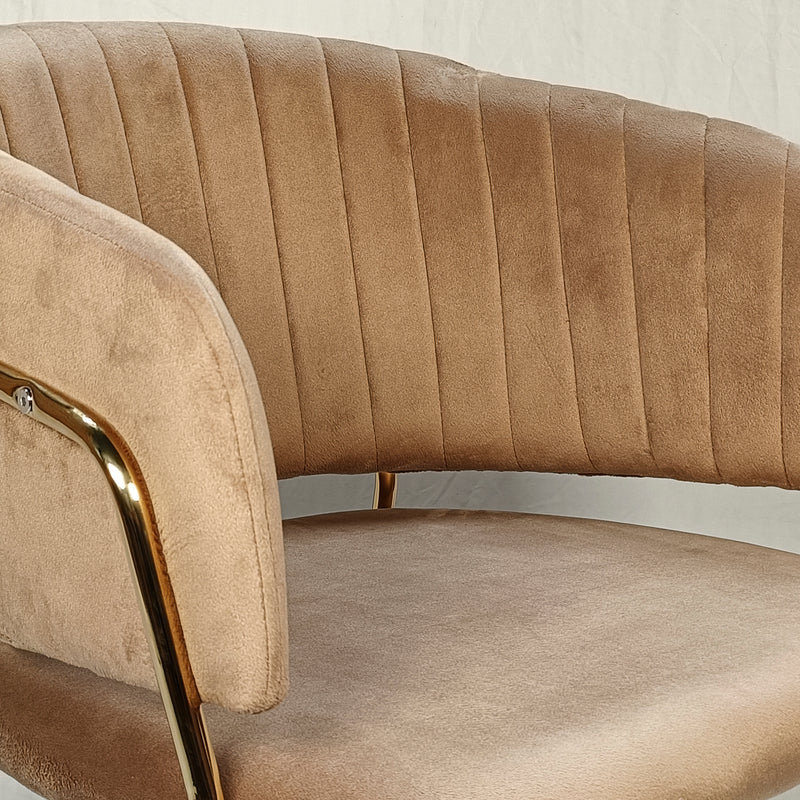 Cargue la imagen en el visor de la galería, Silla para interior Color Café ENGLAND - CA685