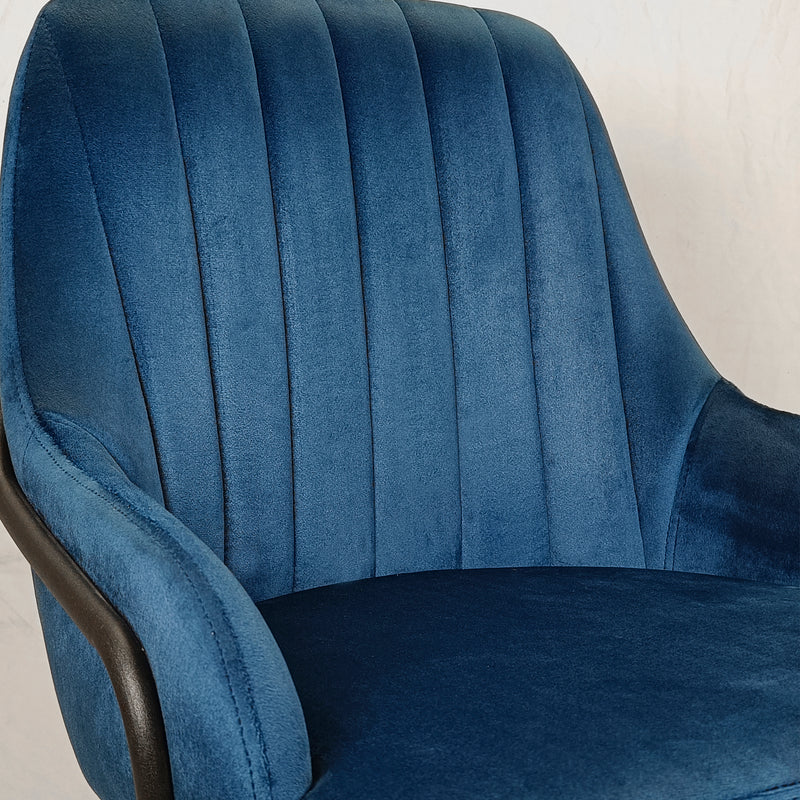 Cargue la imagen en el visor de la galería, Silla alta para barra Anna de interior color Navy - CSB012