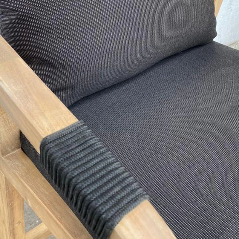 Cargue la imagen en el visor de la galería, Silla Alta para Exterior e Interior de Madera Acacia Color Negro DEHAAN-HUC39590