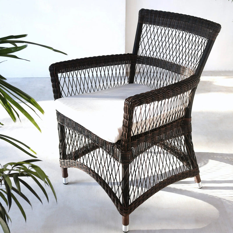 Cargue la imagen en el visor de la galería, Silla Zoja para Exterior e Interior de Rattan Color Negra- 900526