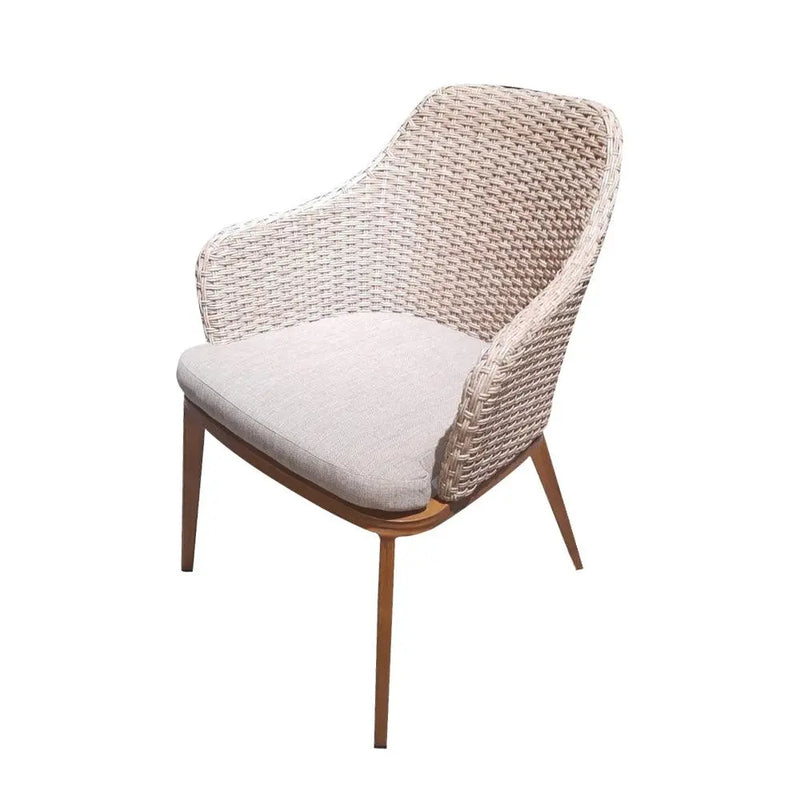 Cargue la imagen en el visor de la galería, Silla de Rattan para exterior e interior Color Beige BARON- 260A