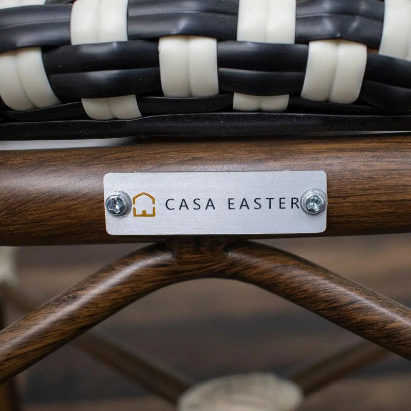 Cargue la imagen en el visor de la galería, Silla de Rattan para exterior e interior Color Cafe con Negro KOREA 202-OC02