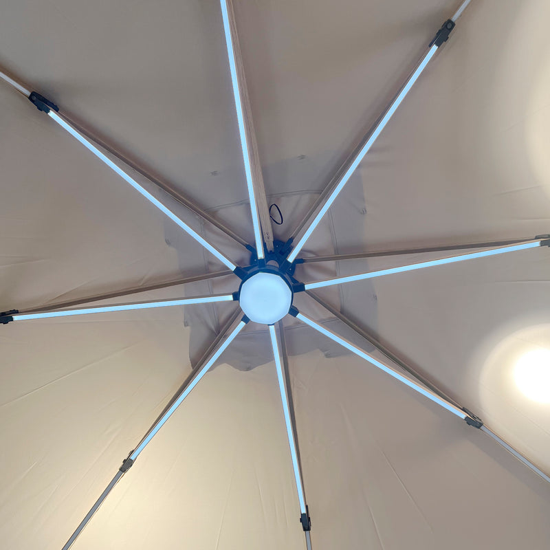 Cargue la imagen en el visor de la galería, Sombrilla Small Roma Brazo de luz LED Lateral + base COCO Para Jardin Color Beige - 60412FN-SMALLBE-COCO