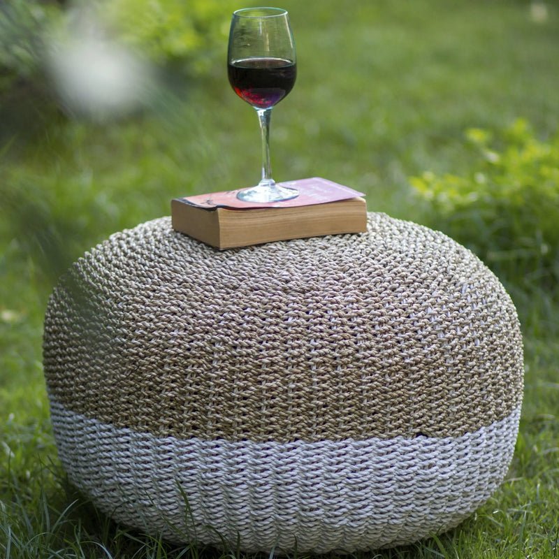 Cargue la imagen en el visor de la galería, Taburete Tejido de Decoiracion Interior & Exterior Tulum Natural&Blanco -900450