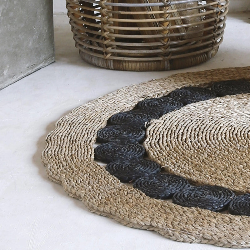 Cargue la imagen en el visor de la galería, Tapete Rumbai en circulo Decorativo Tejido Color Natura&Negra -305194