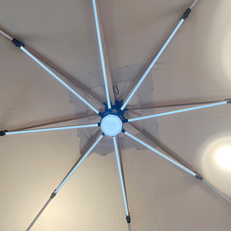 Cargue la imagen en el visor de la galería, Sombrilla SMALL ROMA LED Brazo Lateral Para Jardín Color Beige + base LIOUX - SMALLBE-23886CW22