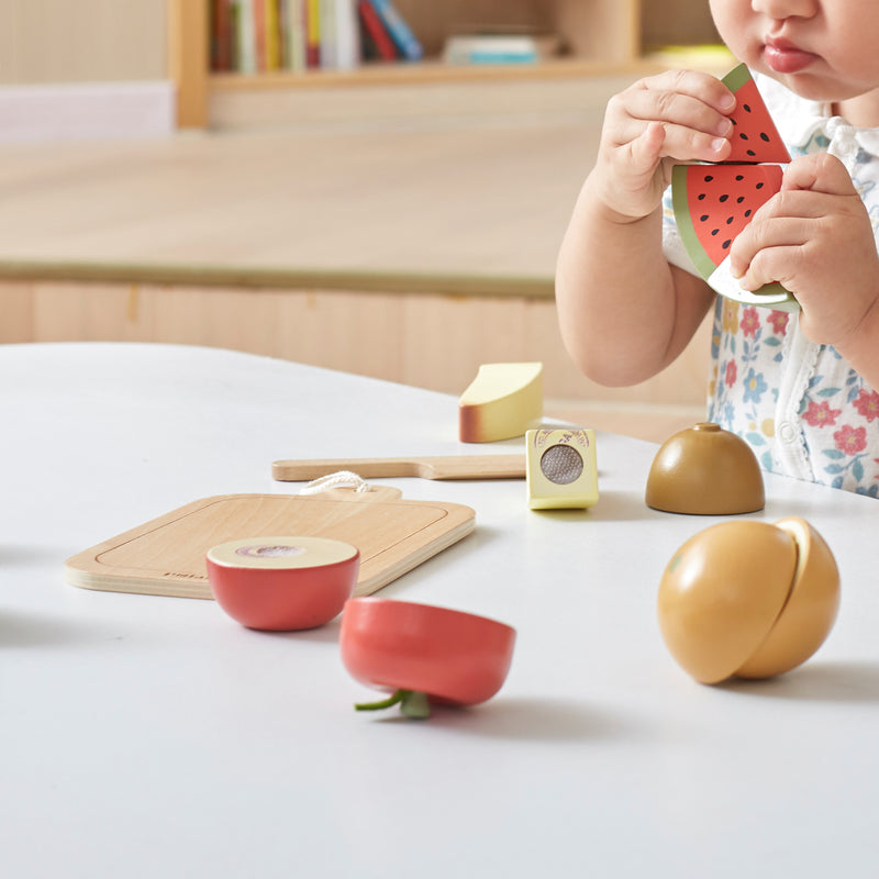 Cargue la imagen en el visor de la galería, Juego para cortar frutas de madera - 44211
