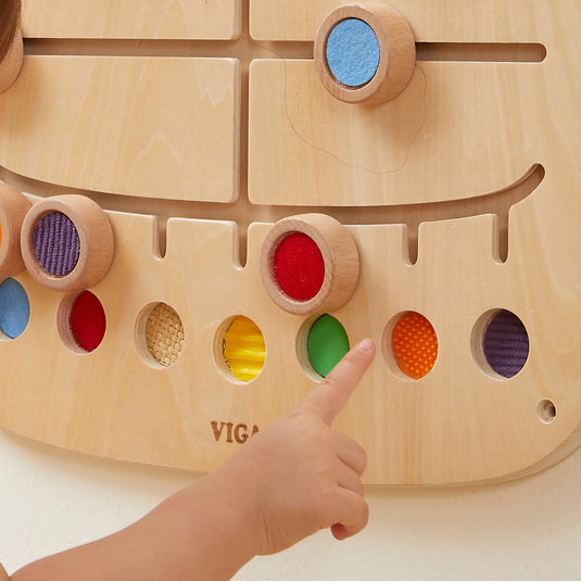 Panel de actividades de pared toca y combina - 44809FSC