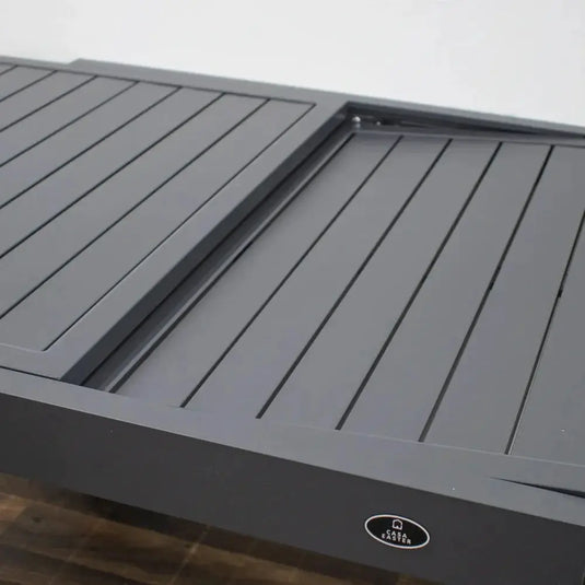 Mesa de Comedor para interior  y exterior de Aluminio  Color Carbon BALUTELI-HLT2