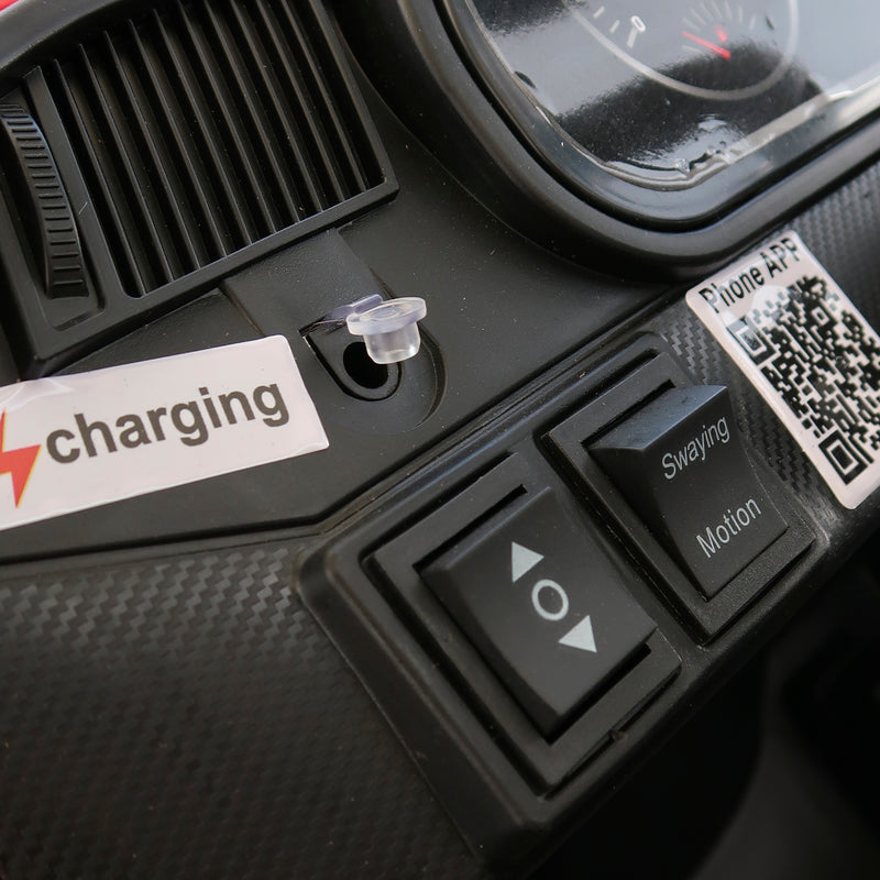 Cargue la imagen en el visor de la galería, Carro eléctrico con control remoto infantil color rojo - UMB819
